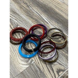 Lot Vintage Bangle Bracelets Multi colors  Costume Jewelry Lot 16 Fun !